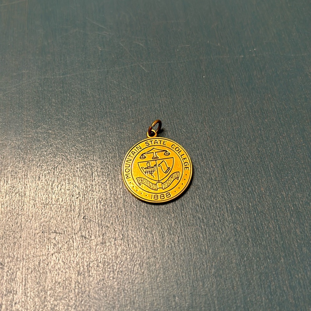 10K Yellow Gold Mountain State College 1888 Charm Medal